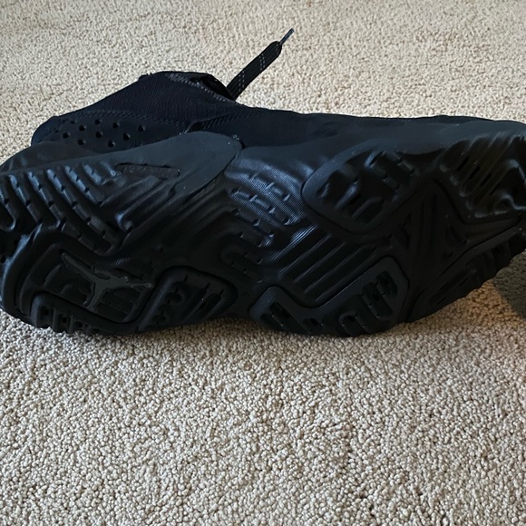 Jordan Delta Black Anthracite. Never worn. - Picture 6 of 7